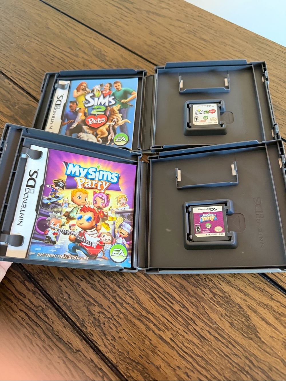 Sims 2 Pets And My Sims Party Nintendo DS With Manual - Picture 6 of 9